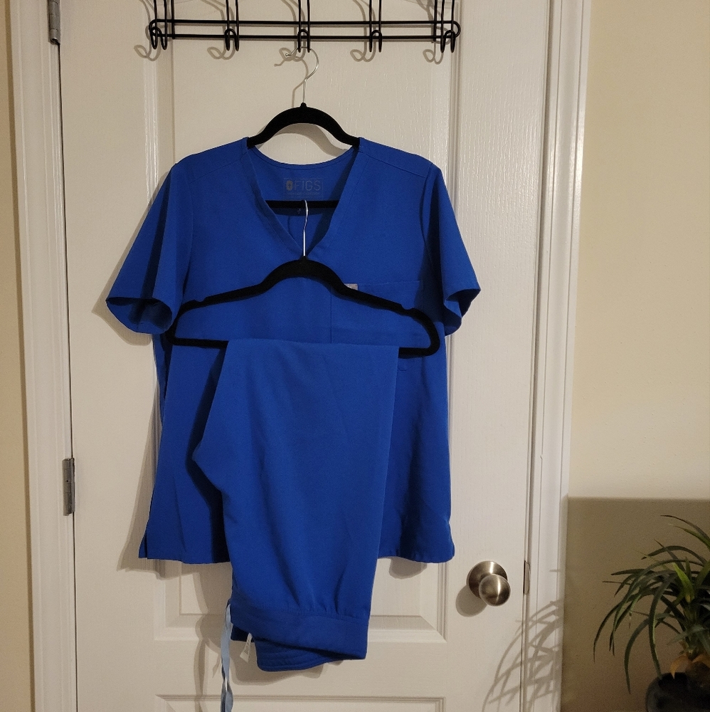 FIGS Large Blue Scrub Set
